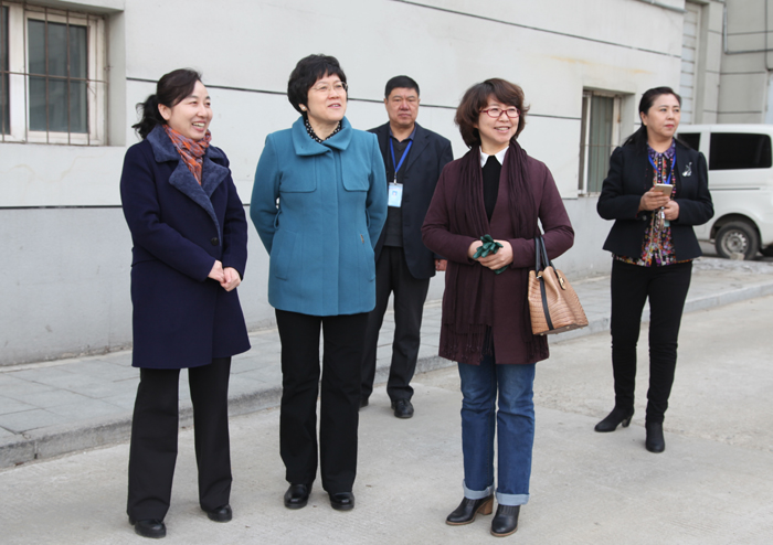 苏凤仙副市长莅临牡丹江技师学院调研指导